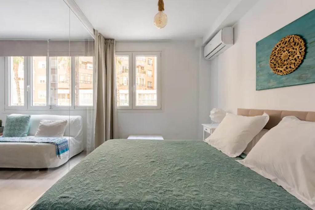 Nuevo Apartamento Lujo Playa Malagueta-Centro Малага Екстер'єр фото